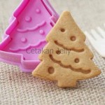 Cetakan Cookies Christmas Tree Plunger