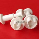 Cetakan Cookies Heart Plunger