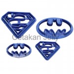 Cetakan Cookie Cutter Batman Superman