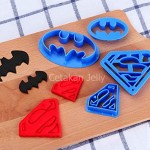 Cetakan Cookie Cutter Batman Superman